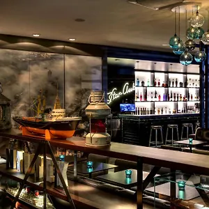 One Am Michel Otel