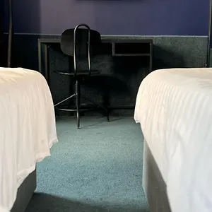  Отель Check-in